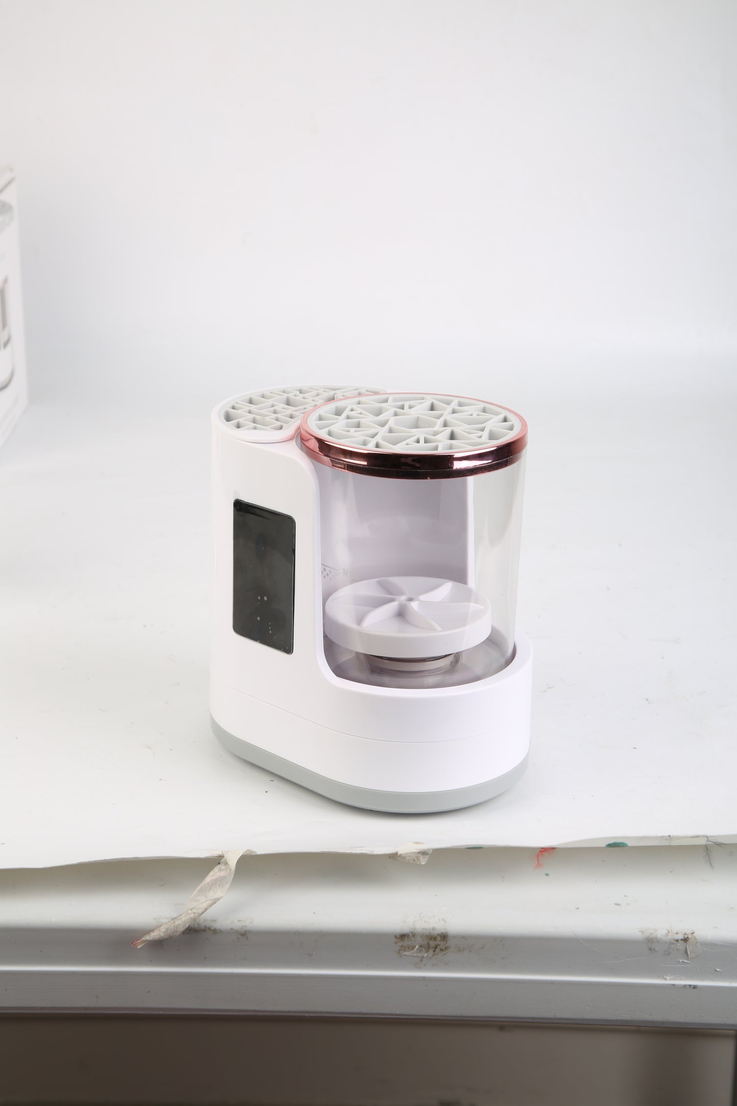 4 In 1 Electric Makeup Brush Cleaner